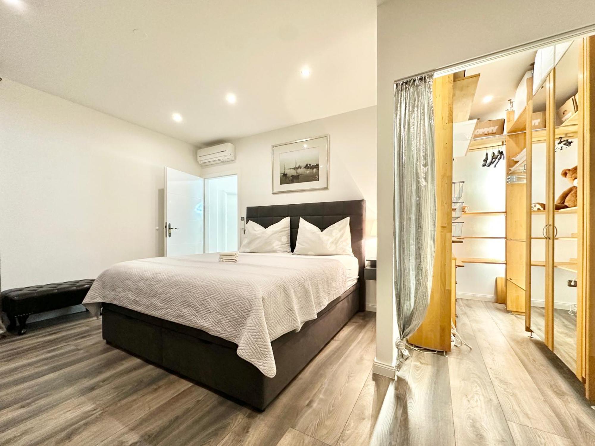 Villa Andrijana - Exclusively Yours - Family Getaway With Private Pool Kaštela Exterior foto